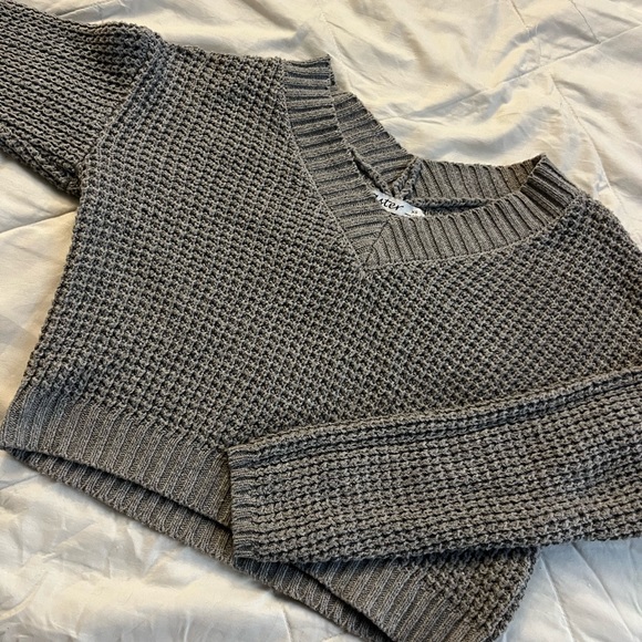 Sweater - Picture 3 of 5